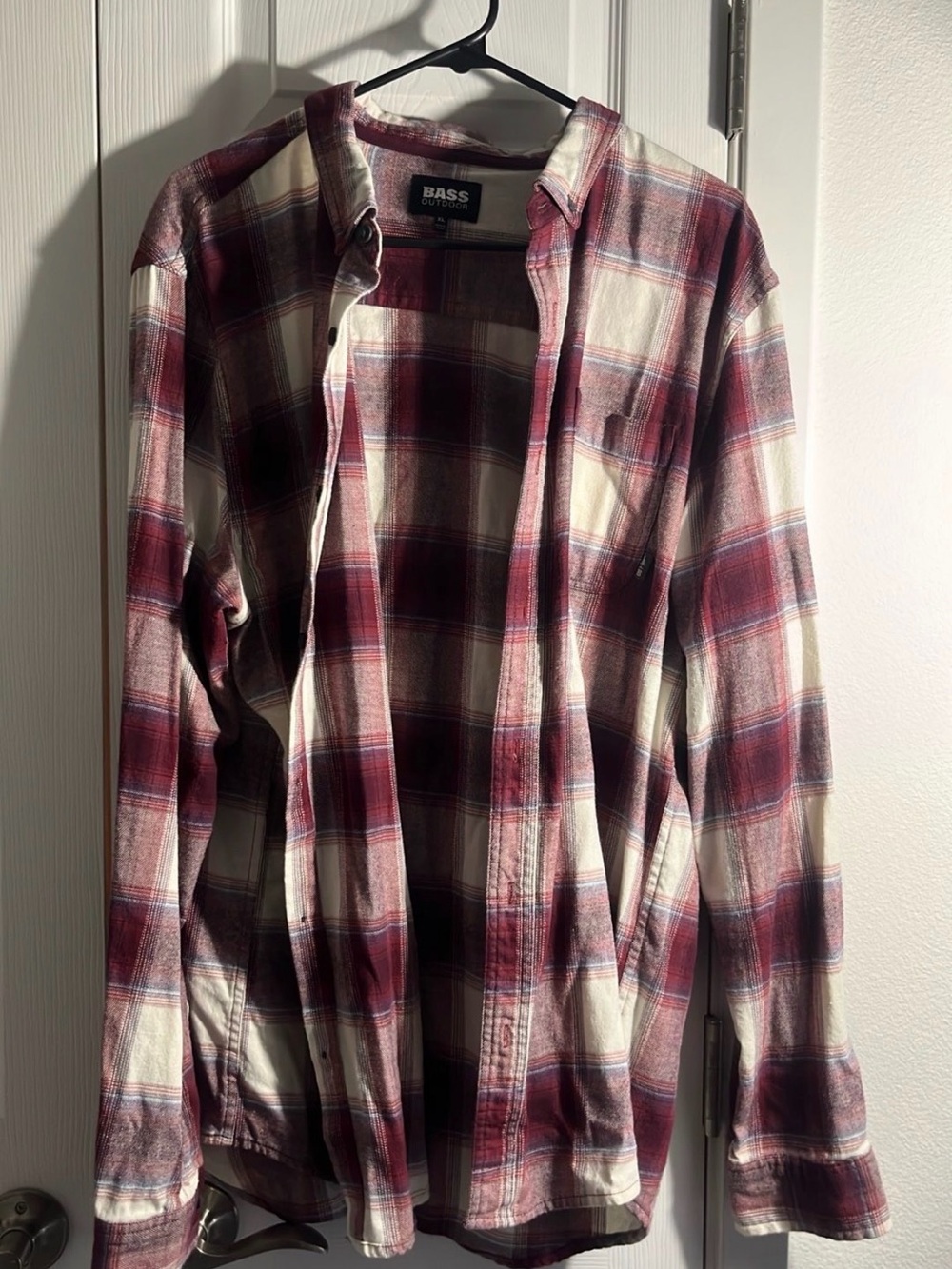 ♥️BASS Men's Plaid Button-Down Shirt — Maroon & Cream